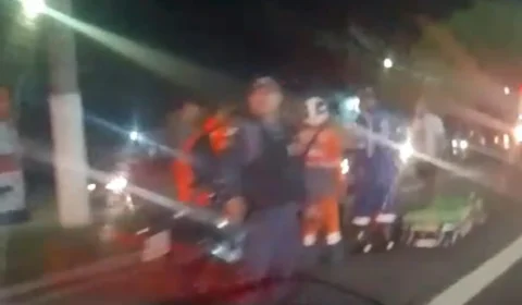 Motociclista de APP morre após ser fechado por ônibus na Torquato Tapajós