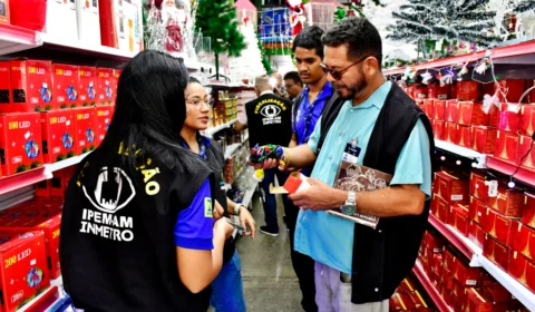 Ipem-AM retira de circulação produtos natalinos irregulares