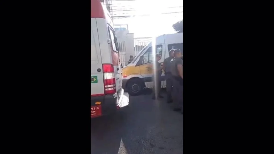 VÍDEO: Criança é encontrada morta em van escolar na Zona Leste de SP