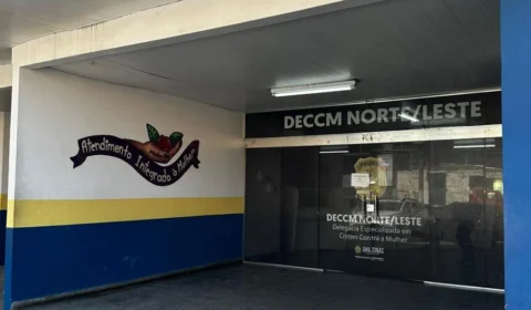 Homem é preso por descumprir medida protetiva, injuriar e ameaçar a ex-companheira