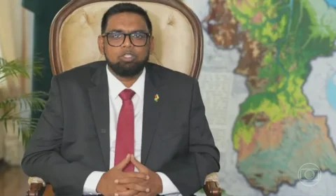 Presidente da Guiana, Irfaan Ali, diz que não terá acordo com o território em disputa
