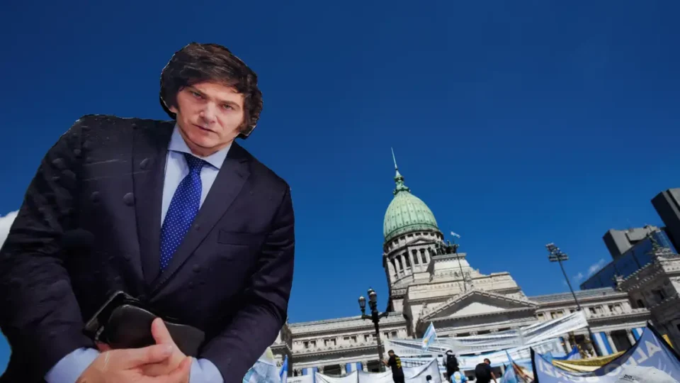 Milei diz que ajuste fiscal é única alternativa para a economia