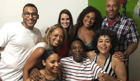 Teste de DNA de mulher que alegava ser filha de Pelé dá negativo; novo exame pode ser pedido