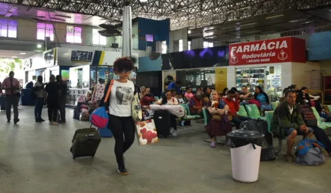 Mais de 20 mil pessoas devem deixar Manaus durante o Natal