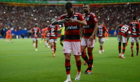 Em Manaus, Flamengo goleia por 4 a 0 Audax na estreia do Campeonato Carioca