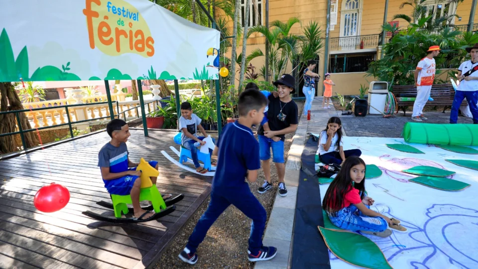 Governo do Amazonas oferece atividades culturais gratuitas para crianças nas férias