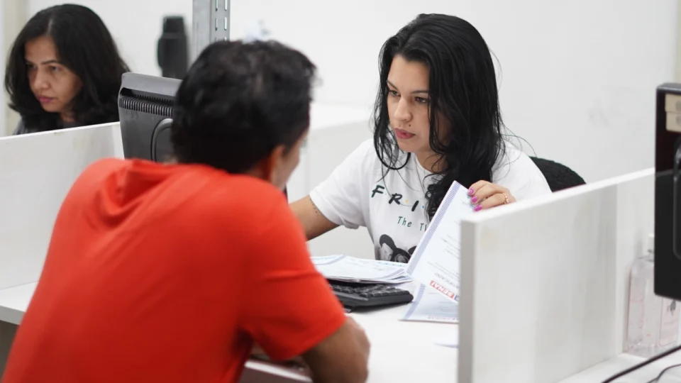 Sine Amazonas divulga 75 vagas de emprego para esta quarta-feira