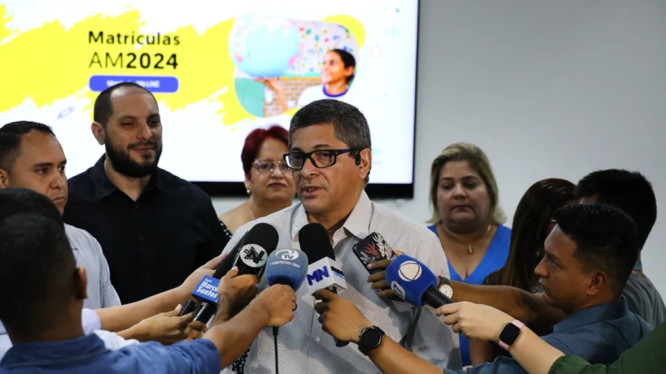 Mais de 41 mil reservas de vagas para novos alunos são realizadas nas primeiras horas da abertura do processo