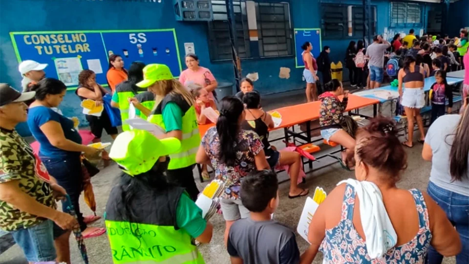 ‘Manaus Mais Cidadã’ leva mutirão de serviços a zona leste da capital