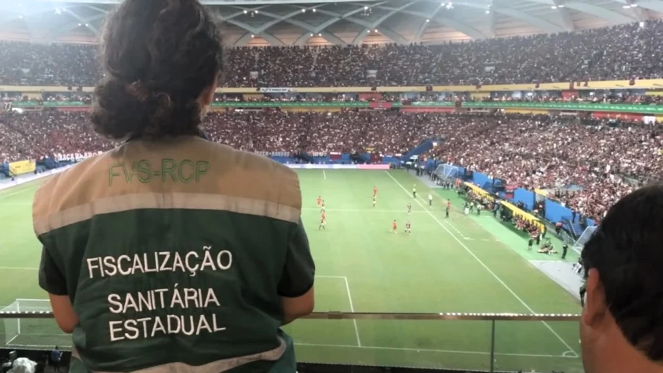 FVS atua em monitoramento de segurança sanitária durante primeiro jogo de 2024 na Arena da Amazônia