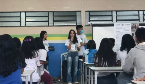 No Amazonas, mais de 390 alunos da rede pública alcançaram notas acima de 800 na redação do Enem