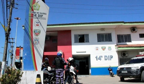 Homem é preso pela Polícia Civil com oxi, cocaína e dinheiro no bairro Jorge Teixeira