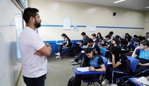 Rede estadual de ensino tem mais de 700 alunos aprovados no PSC 2024 da Ufam