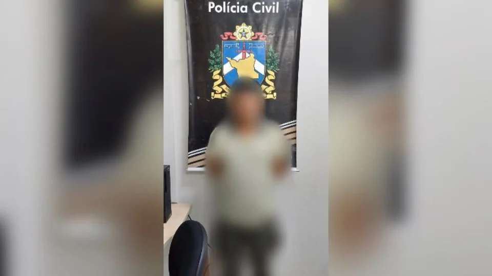 Polícia Civil prende pedreiro acusado de estuprar a enteada de 12 anos em Roraima
