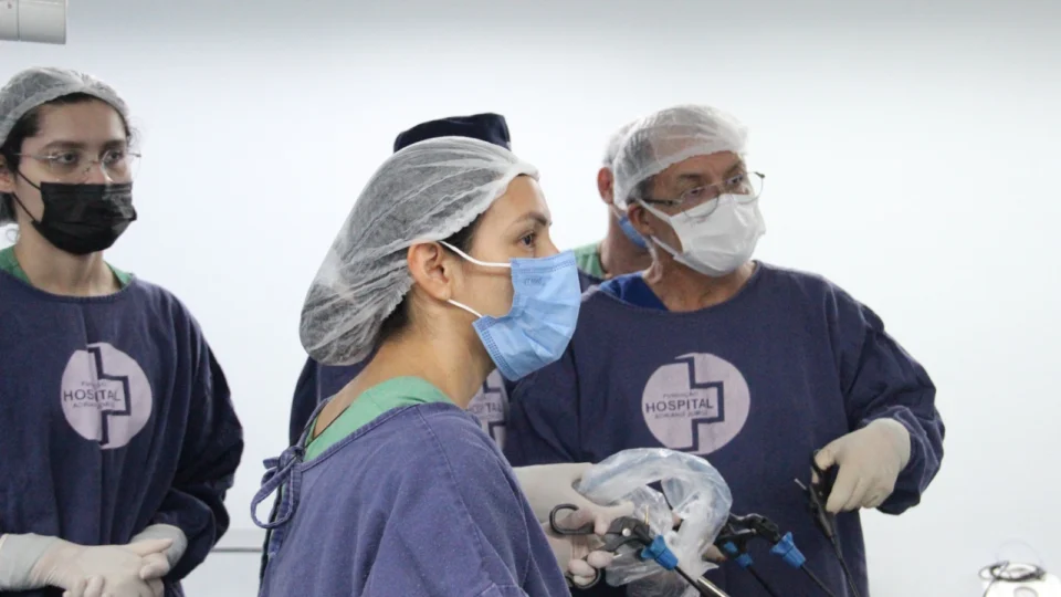 Fundação Hospital Adriano Jorge alerta para prevenção da pedra na vesícula