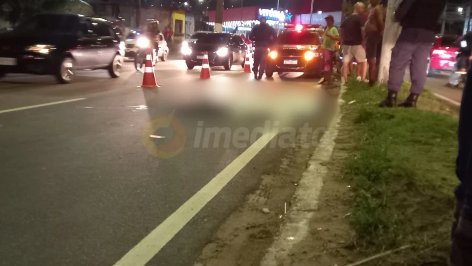Morador do Coroado morre atropelado ao tentar atravessar Av. Cosme Ferreira