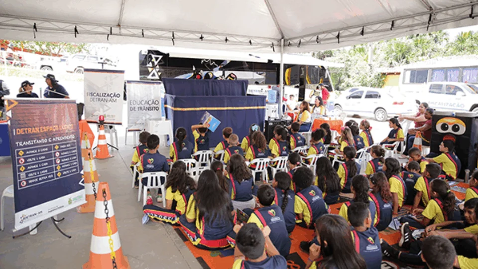 Programa de Cidadania oferta ações sociais, educativas e palestras no Amazonas
