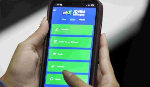 Jovem Bilíngue: inscritos têm até sábado para entregar documentação