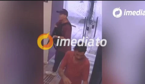Bandidos roubam loja no Centro, trocam tiros com a PM e um acaba preso