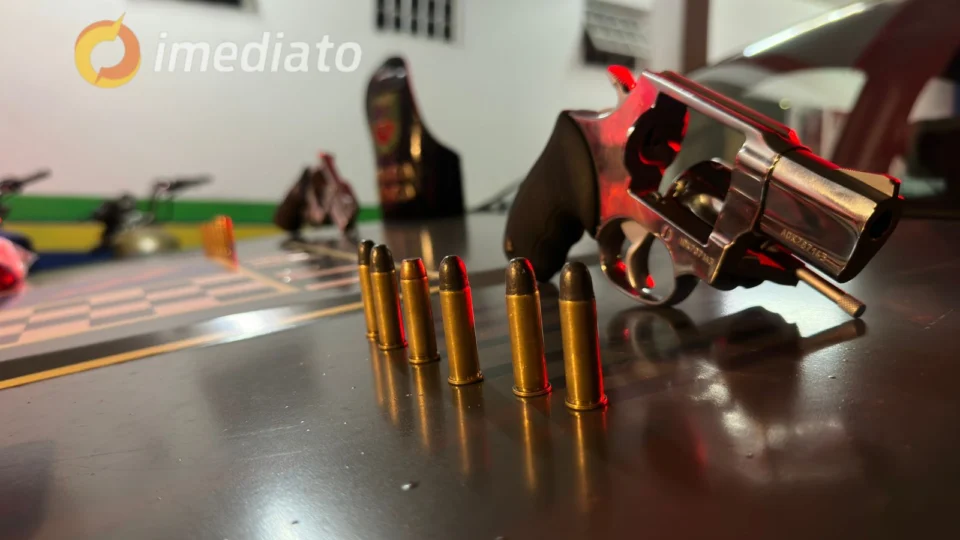 Homem é morto após trocar tiros com a Força Tática na comunidade Raio do Sol