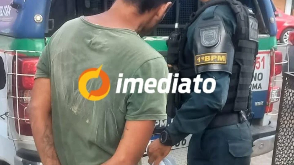 Homem é preso após furtar desodorantes em drogaria