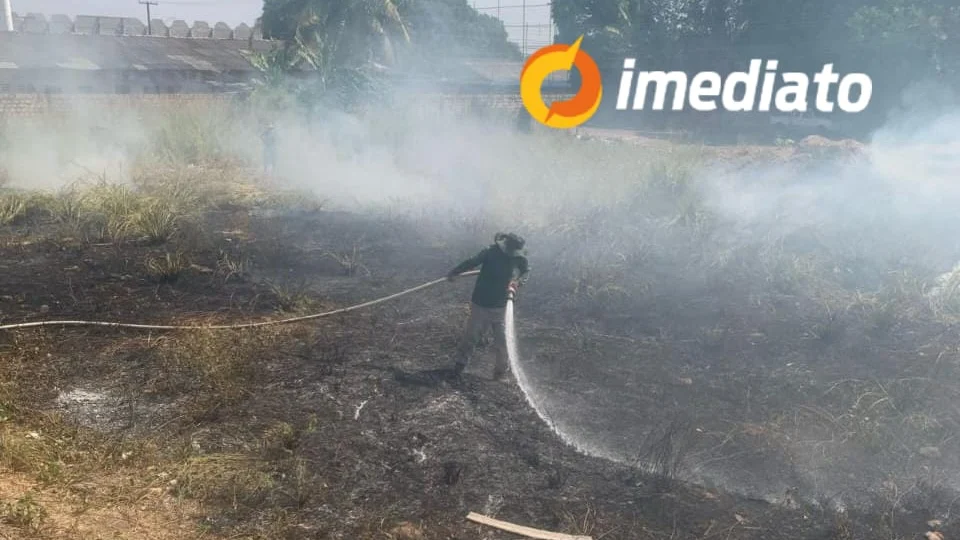 Incêndio em terreno baldio afeta atividades da Assembleia Legislativa de Roraima