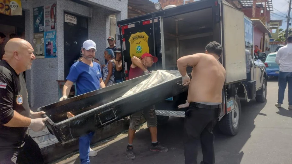 Homem é assassinado a tiros no Compensa 2