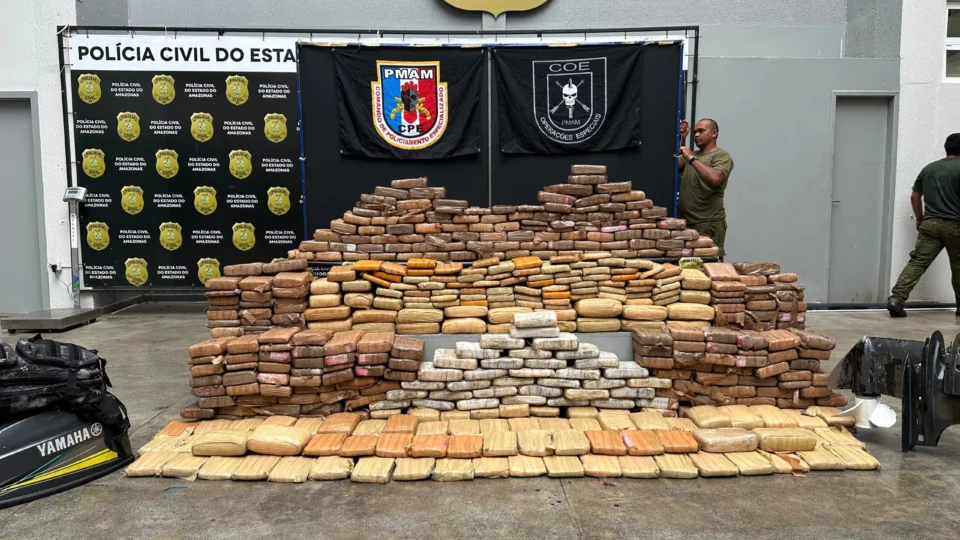 PM apreende mais de 400 quilos de drogas no Alto Rio Negro