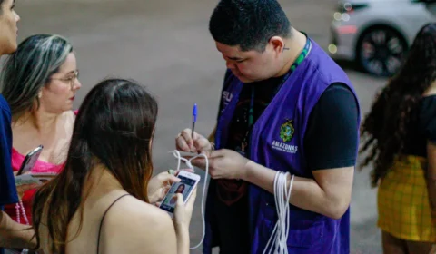 Crianças menores de 12 anos não poderão assistir às apresentações do Carnaboi 2024