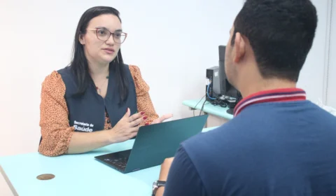 Profissionais de Saúde são dicas de cuidados com a pele e a alimentação para curtir o Carnaval