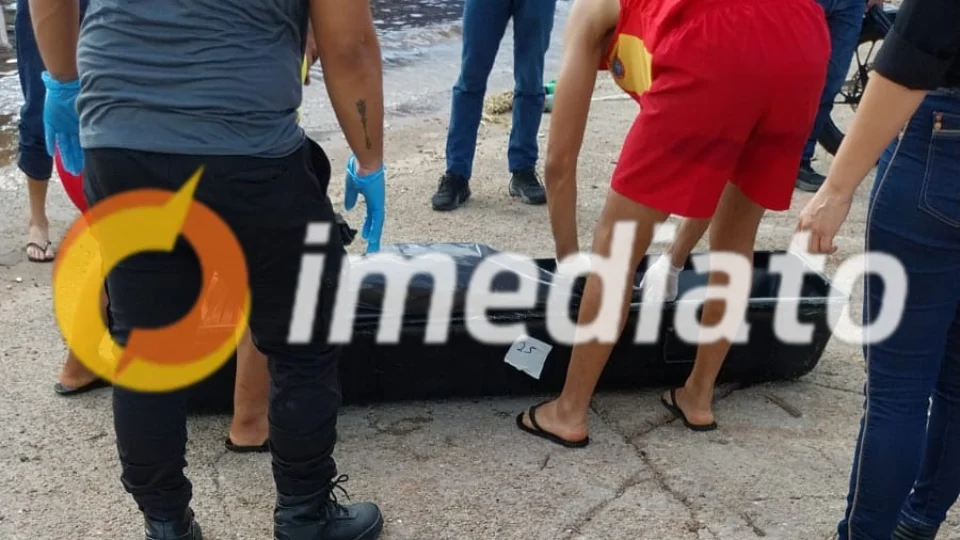 Corpo humano é encontrado dentro de uma bolsa no porto de Manaus