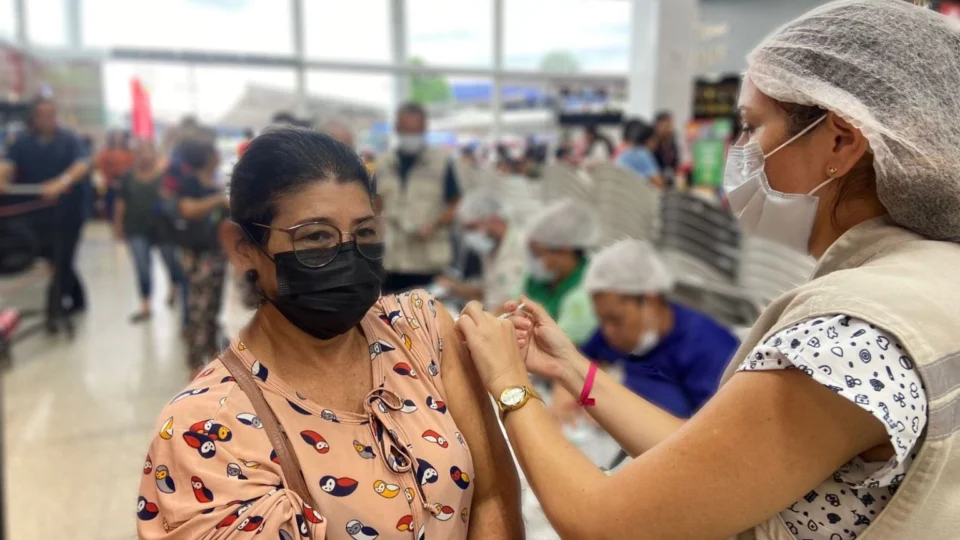 AM registra 254 novos casos de Covid-19 na primeira quinzena de fevereiro