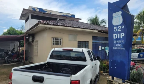 Quatro pessoas são presas envolvidas em tortura física e psicológica