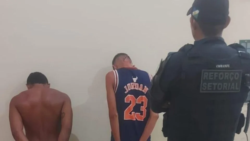 Dupla é presa por furto de celulares na Praia do Caçari em Boa Vistaa do Caçari