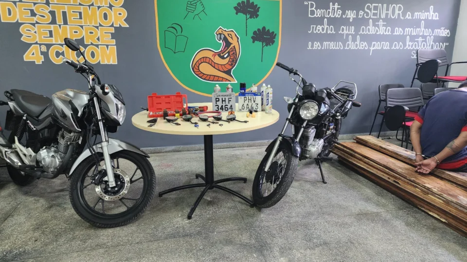 PM desarticula quadrilha de desmanche de motocicleta roubada no bairro Grande Vitória