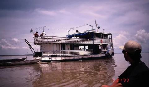 Pesquisadores fazem expedição em busca de peixes-elétricos na Amazônia
