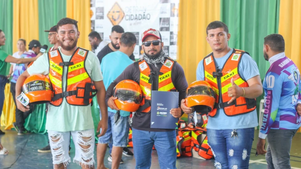 Mais de 450 atendimentos do Detran Cidadão foram realizados no Amazonas