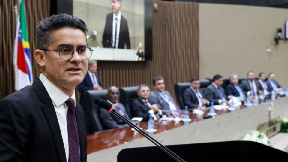 Após pressão, prefeitura desiste de contratar Hapvida para substituir Manausmed