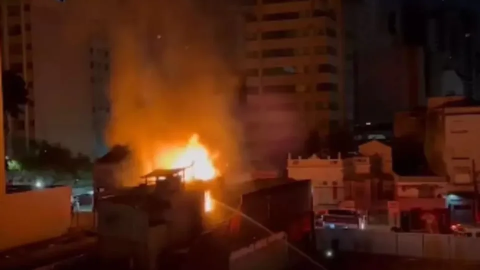 Idoso de 88 anos morre carbonizado em incêndio na região central de São Paulo