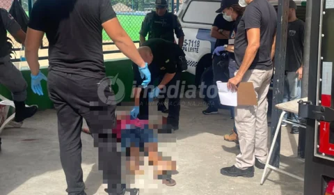 Homem é assassinado em frente a barbearia no bairro Jorge Teixeira em Manaus