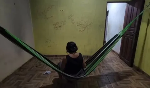 PM resgata mulher acorrentada pela família por duas décadas no Pará