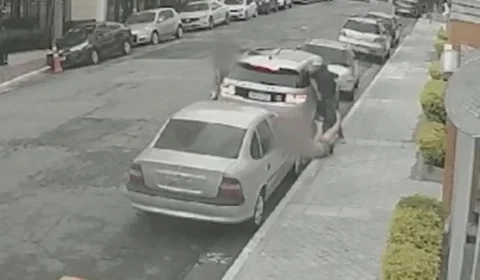 Veja Vídeo: criminoso derruba vítima com filha no colo durante assalto