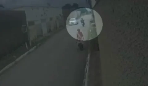 Vídeo mostra momento em que motociclista morre ao atropelar cachorro