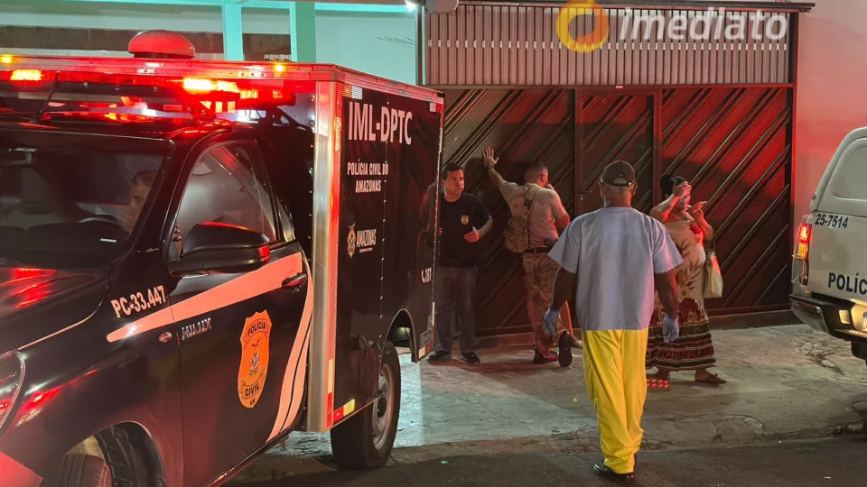 Homem é executado a tiros por criminosos no bairro Parque Dez