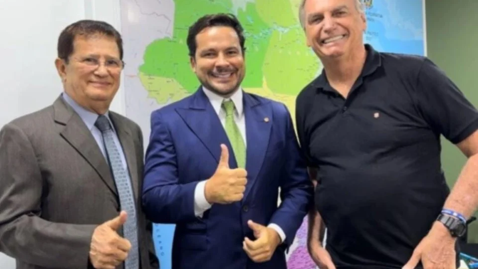 Bolsonaro lança pré-candidatura de Capitão Alberto Neto a prefeitura de Manaus