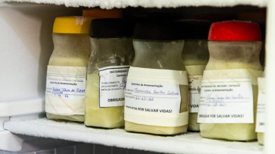 Maternidade de Manaus reforça pedidos para doação de leite materno