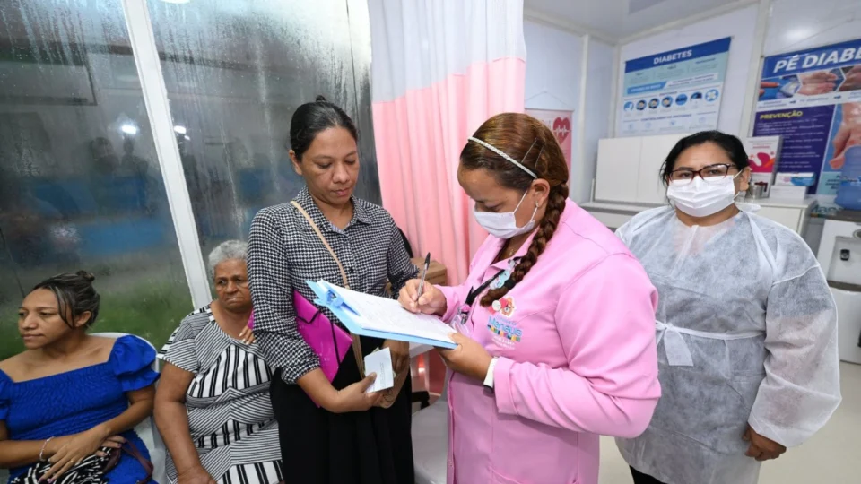 Veja locais de atendimentos das unidades móveis da mulher em Manaus