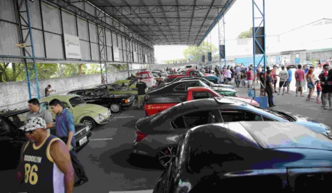 Em parceria com clube de carros, Detran Amazonas realiza serviços para terceira exposição de veículos antigos