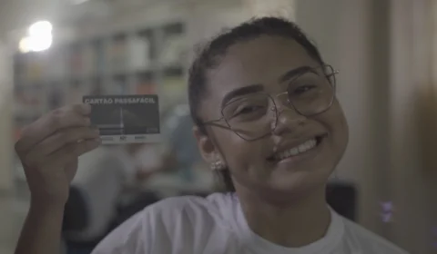 Governo do Amazonas repassa à Prefeitura de Manaus R$ 20 milhões para o Passe Livre Estudantil