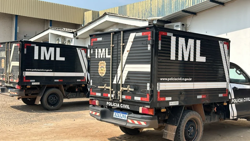 Capotamento de veículo deixa cinco feridos e uma pessoa morta